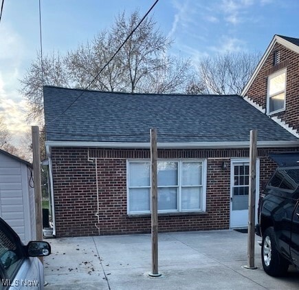 property at 669 Eastland Rd