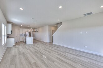 121 Fernbank Ln in Clarksville, TN - Building Photo - Building Photo