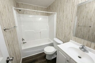 1653 Hogue Ave in Apopka, FL - Building Photo - Building Photo