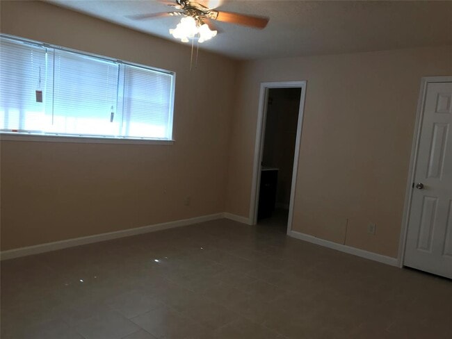 1306 Wildgrove Dr in Pasadena, TX - Building Photo - Building Photo
