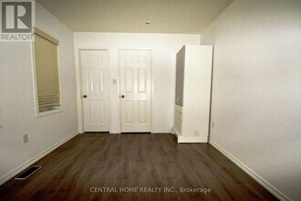 25 Camilleri Rd in Ajax, ON - Building Photo - Building Photo