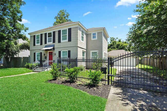3327 Arbor St in Houston, TX - Building Photo - Building Photo