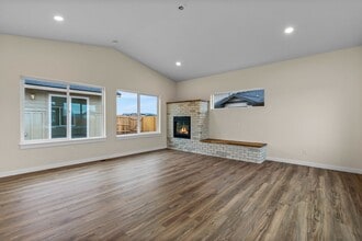 899 NE Discovery Loop in Prineville, OR - Building Photo - Building Photo