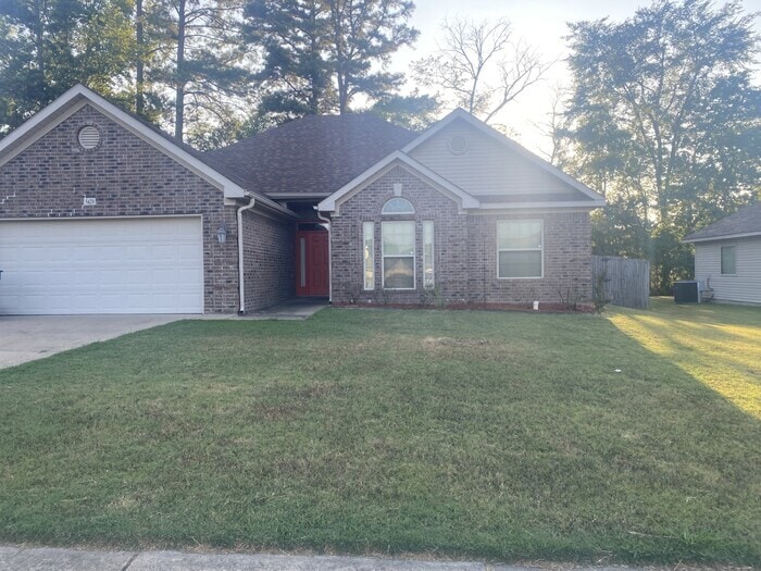 5429 William Ln in Alexander, AR - Building Photo