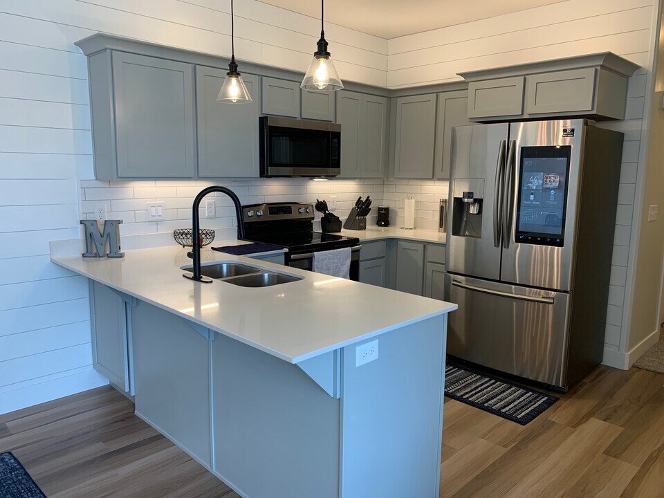 13032 S Tortola Dr in Herriman, UT - Building Photo