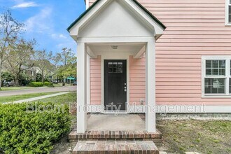 974 Governors Rd in Mount Pleasant, SC - Building Photo - Building Photo