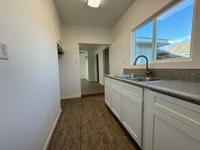 341 N 4th St, Unit 341 N 4th Street Rental in Porterville, CA - Building Photo - Building Photo