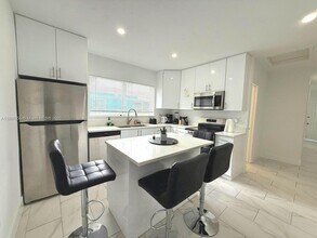 3437 NW 3rd Ave in Miami, FL - Building Photo - Building Photo