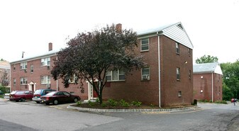 River Edge Commons in River Edge, NJ - Building Photo