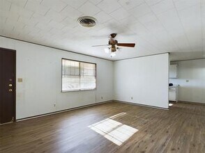 167 Northwest Dr in Fredericksburg, TX - Building Photo - Building Photo