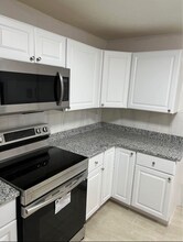 4 Park Ave Pl in Worcester, MA - Foto de edificio - Building Photo