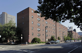 Methunion Manor in Boston, MA - Building Photo - Building Photo