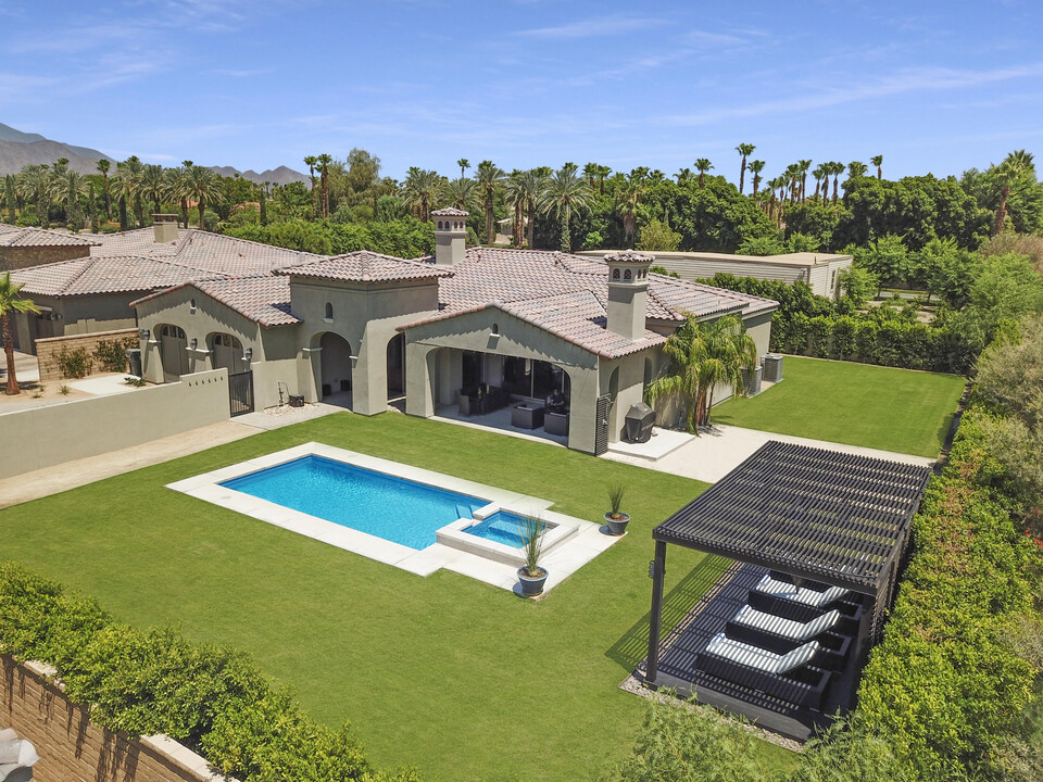 55100 Autumn Valley Ct in La Quinta, CA - Building Photo