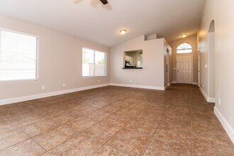 3320 W Glass Ln in Phoenix, AZ - Building Photo - Building Photo