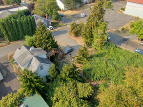 1008 Clinton St in Bellingham, WA - Building Photo - Building Photo