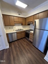 3515 Ivy Commons Dr, Unit 301 in Raleigh, NC - Building Photo - Building Photo