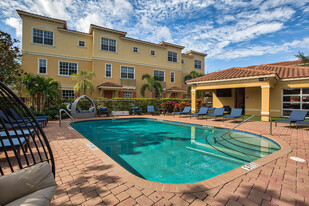 Vie Villas at Boca Raton Apartments