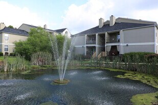 Fox Lake Apartment Homes