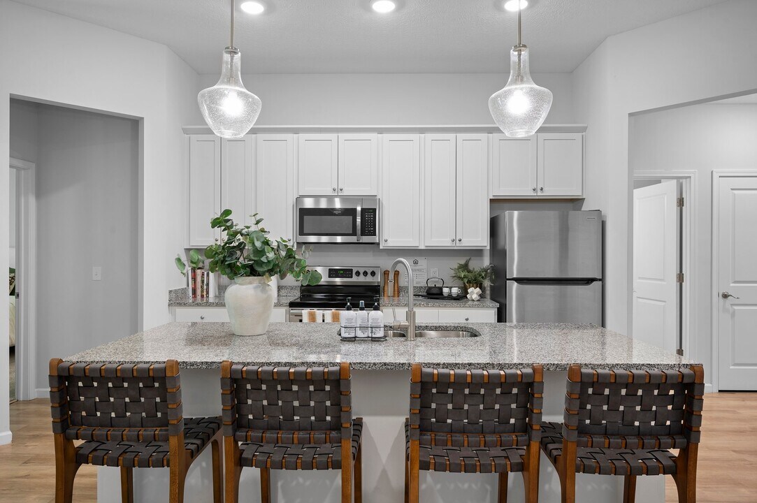 Wilcox Meadows in Twinsburg, OH - Foto de edificio