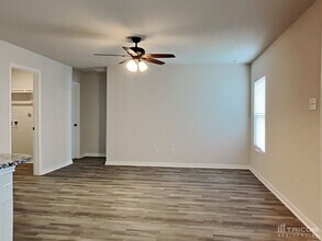 10122 Cerritos dr in Cut And Shoot, TX - Building Photo - Building Photo