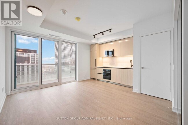 425 Front St E in Toronto, ON - Building Photo - Building Photo