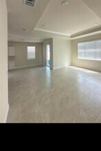 6040 Wildline Dr in St. Cloud, FL - Building Photo - Building Photo