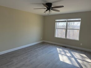 425 Grand Oaks Ln in Dahlonega, GA - Building Photo - Building Photo