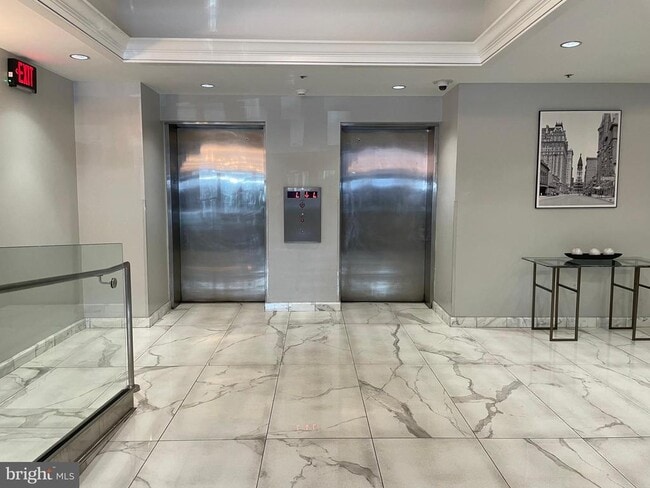 property at 530 S 2nd St