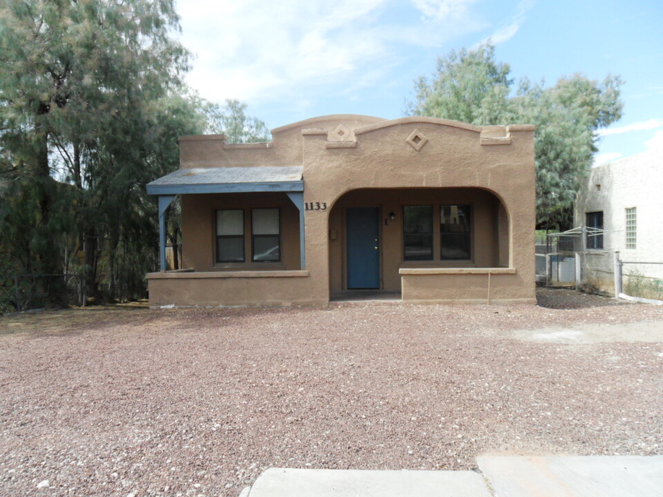 1133 E Elm St, Unit #1 - 5 Bed in Tucson, AZ - Building Photo