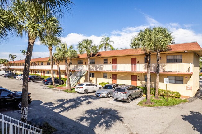 The Courtyards At Cimarron