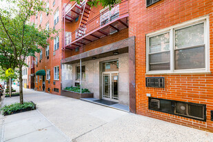 The Chapin House in New York, NY - Building Photo