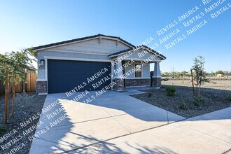 15915 W Gray Fox Trl in Sun City West, AZ - Foto de edificio - Building Photo