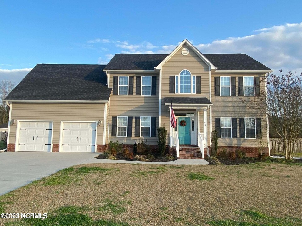 163 Bridlewood Dr in Jacksonville, NC - Building Photo