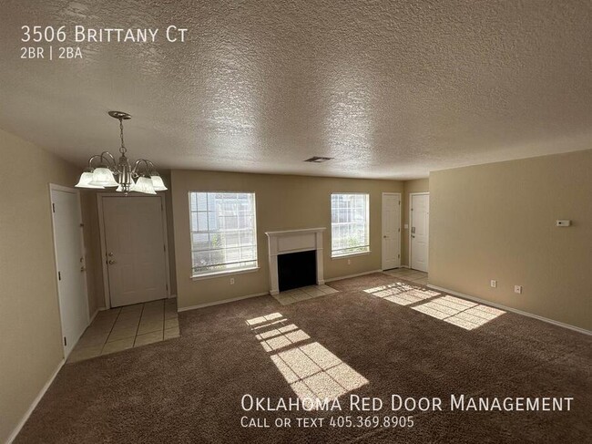 3506 Brittany Ct in Moore, OK - Building Photo - Building Photo