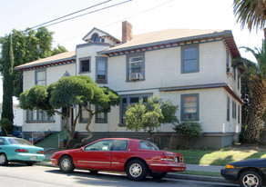 44 E Acacia St Apartments