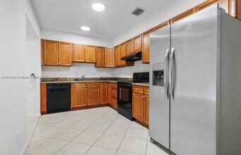 817 SW 20th St in Fort Lauderdale, FL - Building Photo - Building Photo