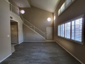 5369 Chili Pepper St in Las Vegas, NV - Building Photo - Building Photo