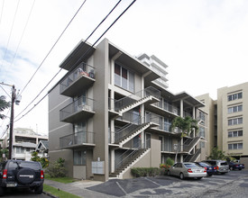 Punahou Clark in Honolulu, HI - Building Photo - Building Photo