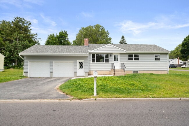property at 3 Quail St
