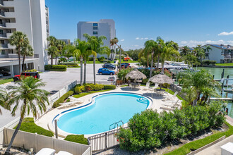 Harbor Condominiums in Clearwater, FL - Building Photo - Building Photo