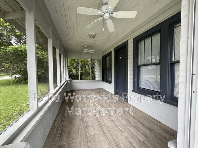 611 E Plymouth Ave in DeLand, FL - Building Photo - Building Photo