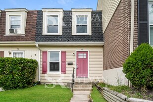 14 Tarland Ct in Nottingham, MD - Building Photo