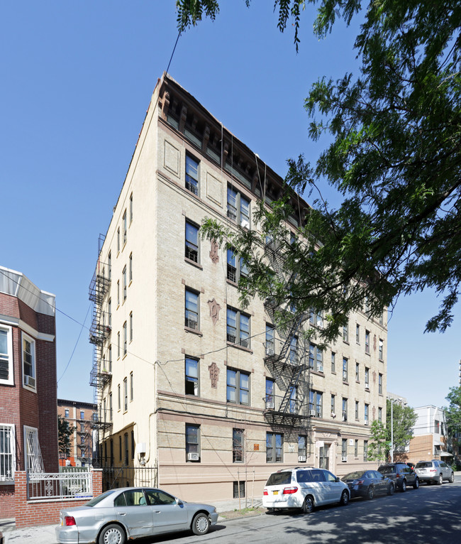 800 E 179th in Bronx, NY - Building Photo - Building Photo