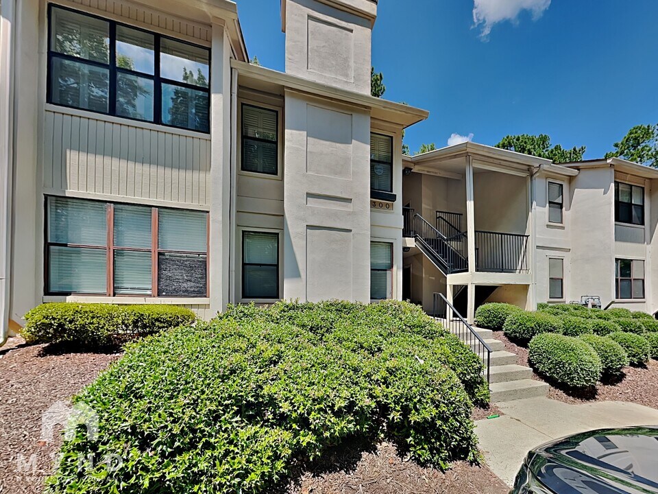 1302 Old Hammond Chase in Atlanta, GA - Building Photo