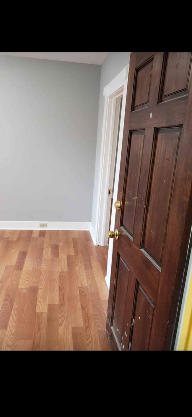 915 University Ave in Huntsville, TX - Building Photo - Building Photo