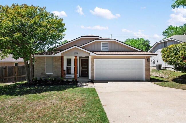 11932 Shropshire Blvd in Austin, TX - Building Photo - Building Photo