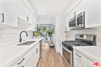 821 3rd St in Santa Monica, CA - Building Photo - Building Photo