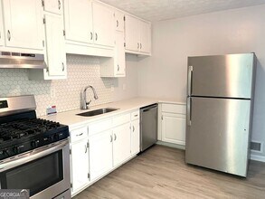 86 Church St in Mcdonough, GA - Building Photo - Building Photo