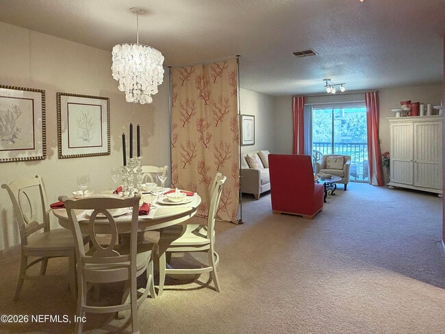property at 11 Arbor Club Dr