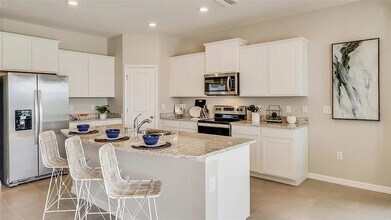 16037 7th Ave E in Bradenton, FL - Building Photo - Building Photo
